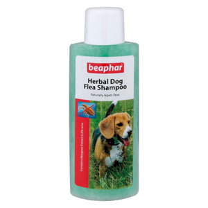 Beaphar Herbal Dog Flea Shampoo